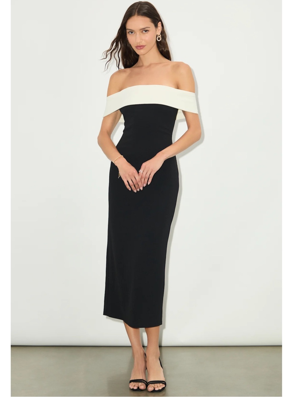 Lulus Roselyn Black & White Off-Shoulder Crepe Knit Midi Dress Event NWT XS